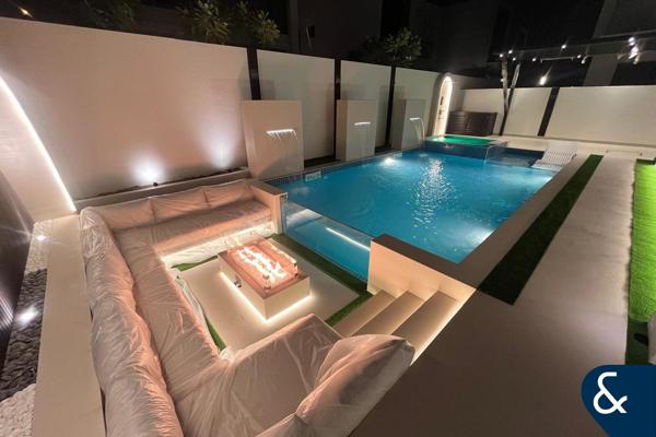 Upgraded | Pool/Jacuzzi | BBQ | FirePit | 4Bd